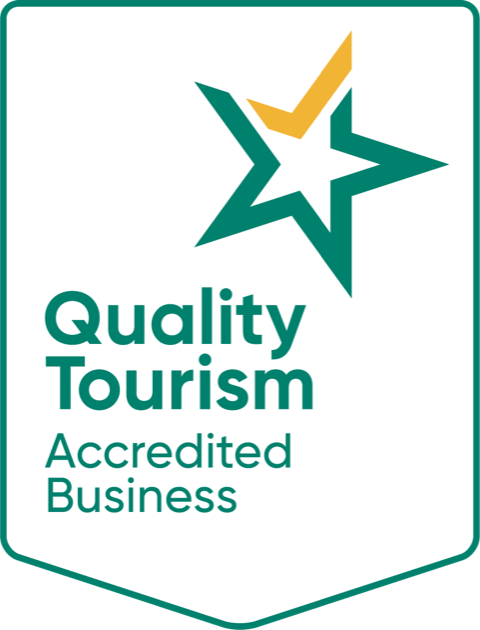 Quality Tourism vertical logo